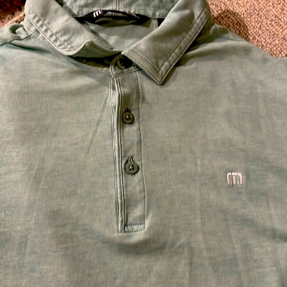 Men’s Travis Matthews polo, Size L, Mint Green